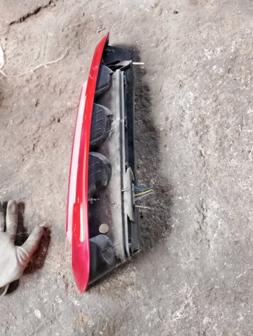 Ліхтар задній правий