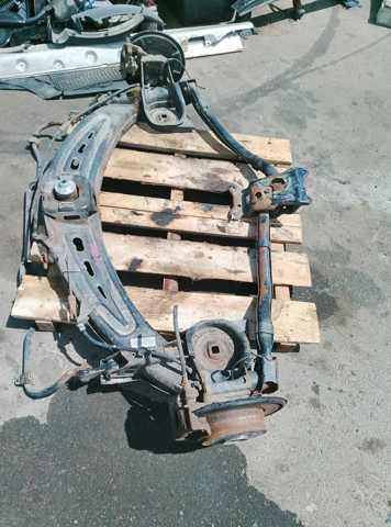 Подрамник задней подвески Mercedes B