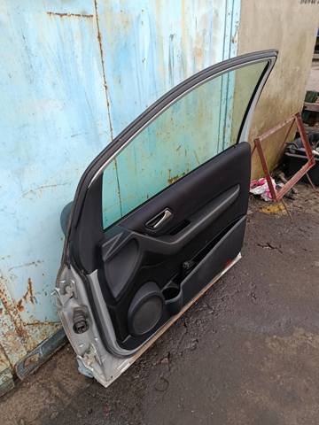 Двері передні, праві — фото 4