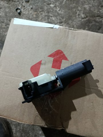 Привід моторика лючка — фото 4