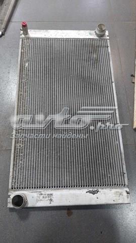 Радиатор охлаждения двигателя