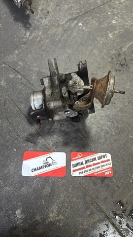 Дроссельная заслонка в сборе