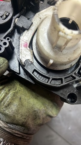 Підкермовий перемикач