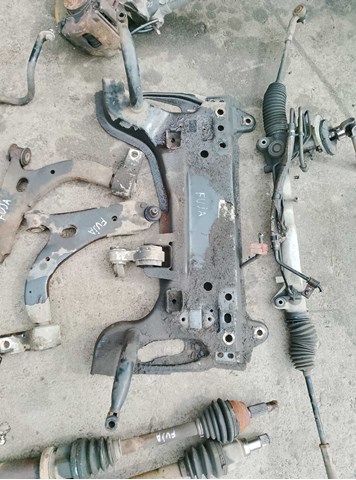 Піввісь (привід) передня, права