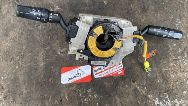 Средняя часть под рулевого переключателя — фото 1