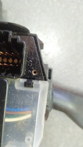 Перемикач двірників