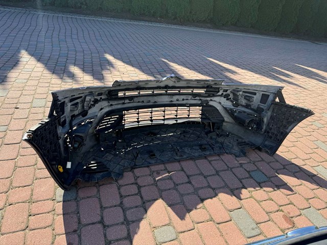 тримач бампера