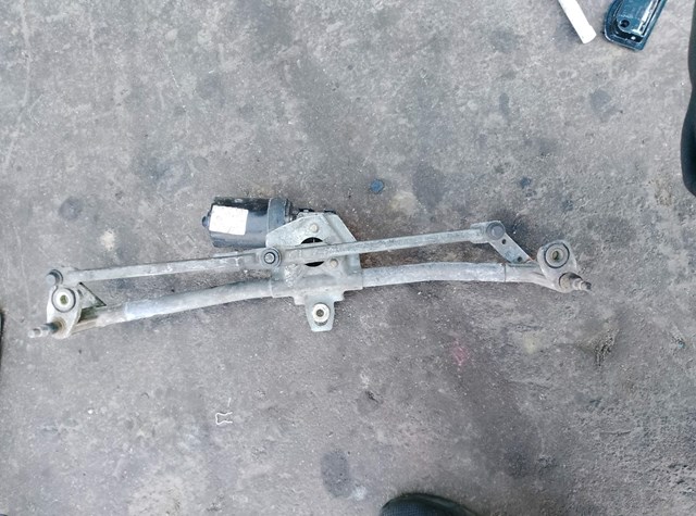 Двигун склоочисника лобового скла (трапеції)