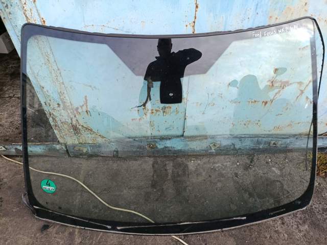 Скло лобове — фото 1