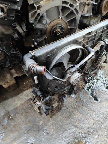 Радіатор охолодження двигуна