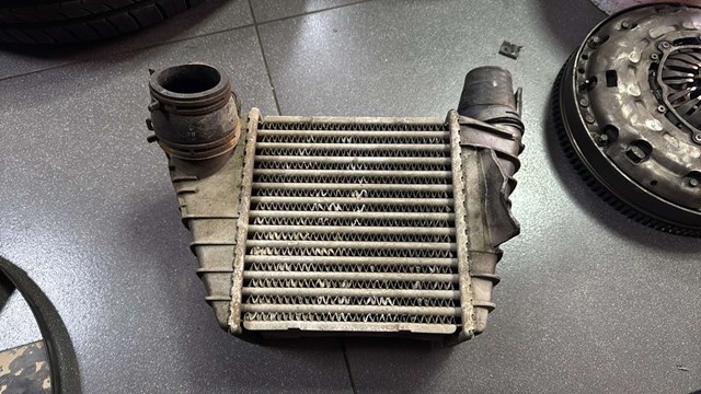 Радіатор интеркуллера