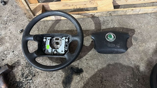 Колесо рулевое 1J0419091AA VAG