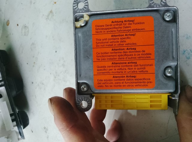 Блок управления airbag 1J0909609 VAG