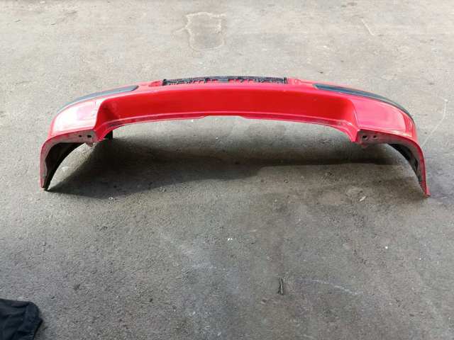 Бампер задній