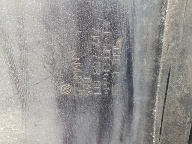 Бампер задній