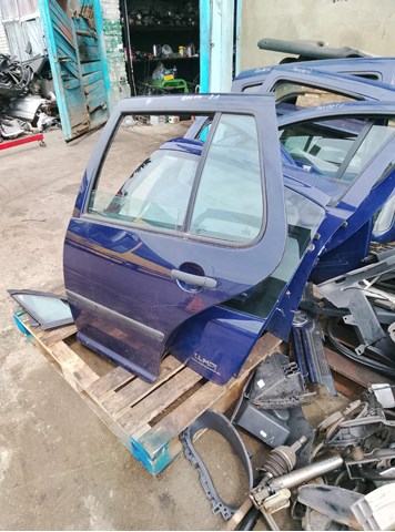 Двері задні, ліві