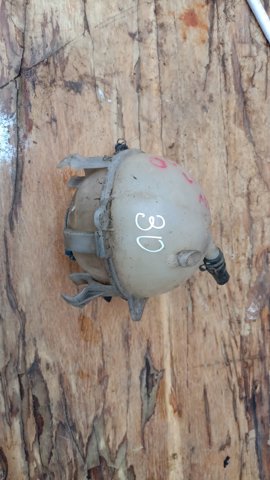 Бачок системи охолодження, розширювальний