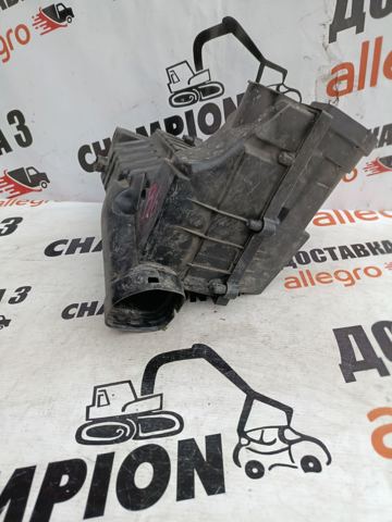 1K0129607AG Корпус воздушного фильтра купить Ужгород
