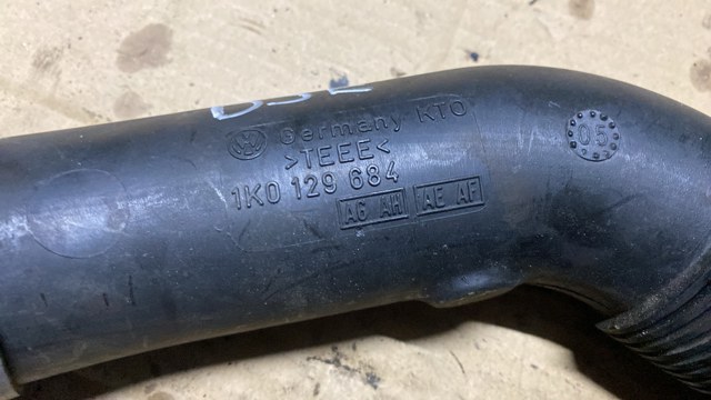 Патрубок повітряний, вихід повітряного фільтра — фото 2