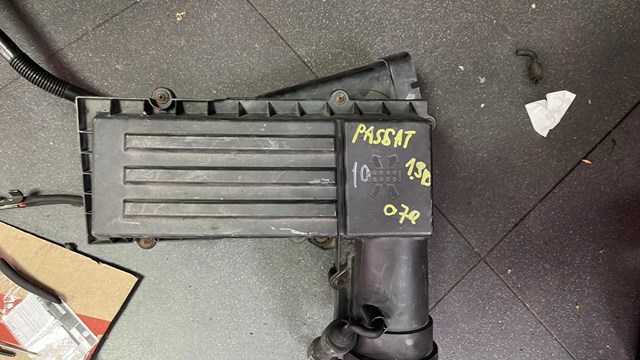 Корпус повітряного фільтра