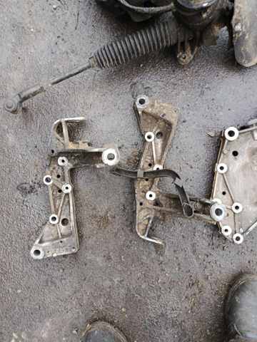 Кронштейн передньої балки — фото 5