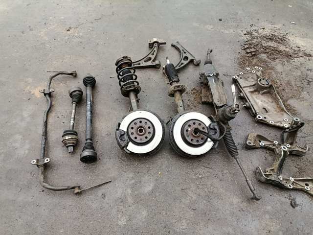 Балка передньої підвіски, підрамник — фото 7