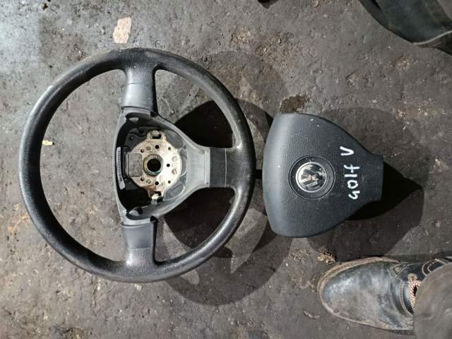 VAG 1K0419091AG Руль в наличии Житомир