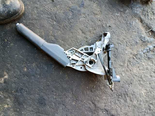 Важіль стоянкового гальма — фото 5