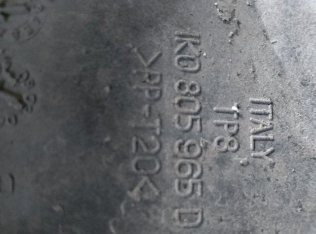 VAG 1K0805965D Воздухозаборник воздушного фильтра в наличии Полтава