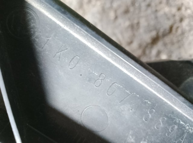 1K0807889A VAG Кронштейн бампера переднего левый купить в Харьков