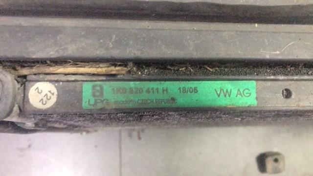 VAG 1K0820411AJ Радиатор кондиционера в наличии Киев