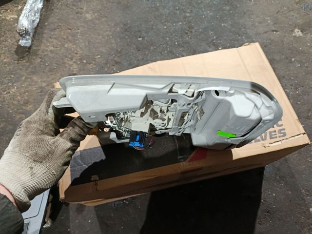 Плафон салону — фото 3