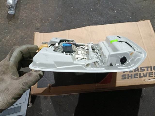 Плафон салону — фото 4