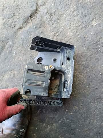 Корпус блока запобіжників — фото 1