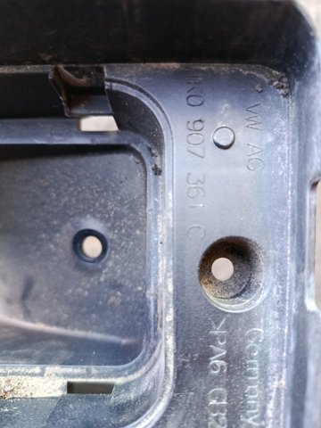 Корпус блока запобіжників — фото 2