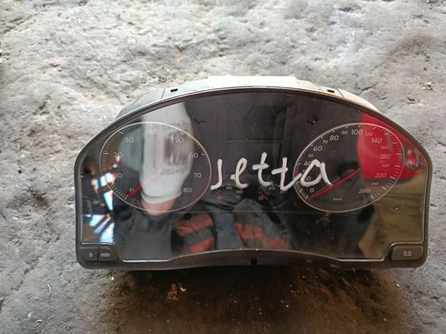 Приладова дошка-щиток приладів — фото 1