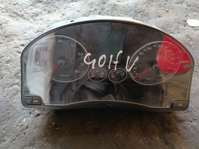 Приладова дошка-щиток приладів — фото 1