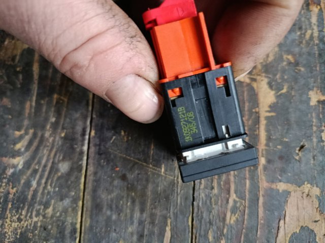 Датчик тиску повітря в шинах — фото 2