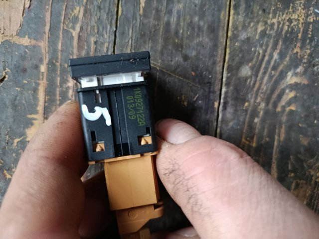 Кнопка парктронік — фото 2