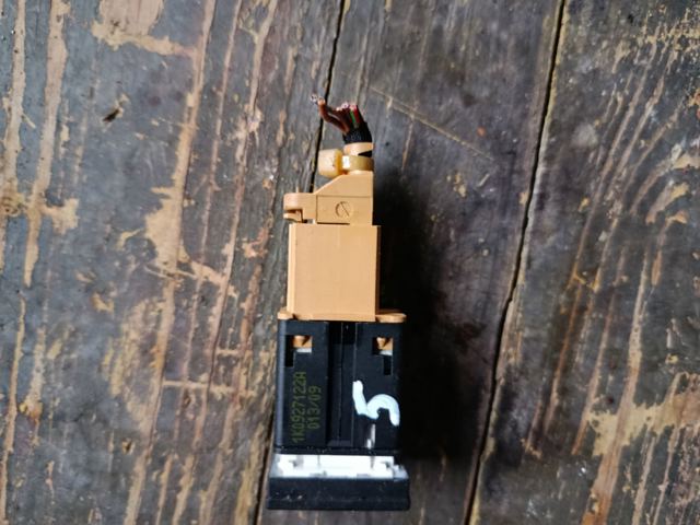 Кнопка парктронік — фото 5