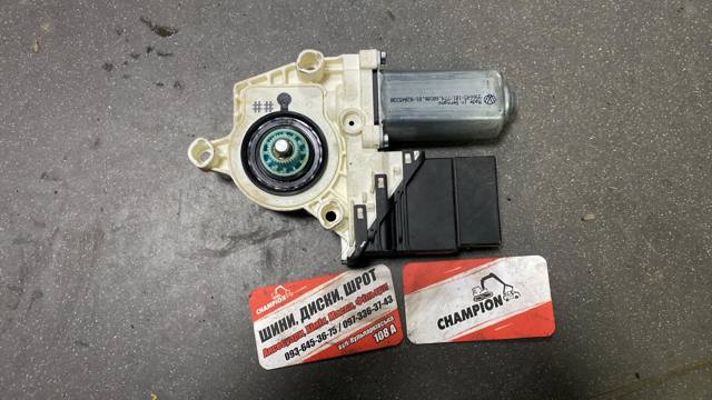 Двигун стеклопод'емника двері задньої, правої — фото 3