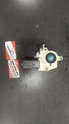 Двигун стеклопод'емника двері задньої, лівої