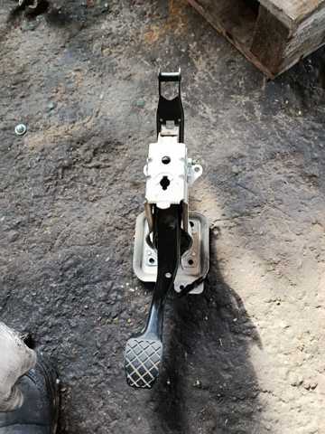 Кронштейн педалей, педальний вузол — фото 3