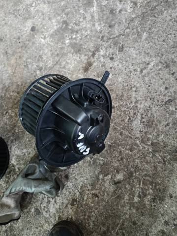 Двигун вентилятора пічки (обігрівача салону) — фото 4