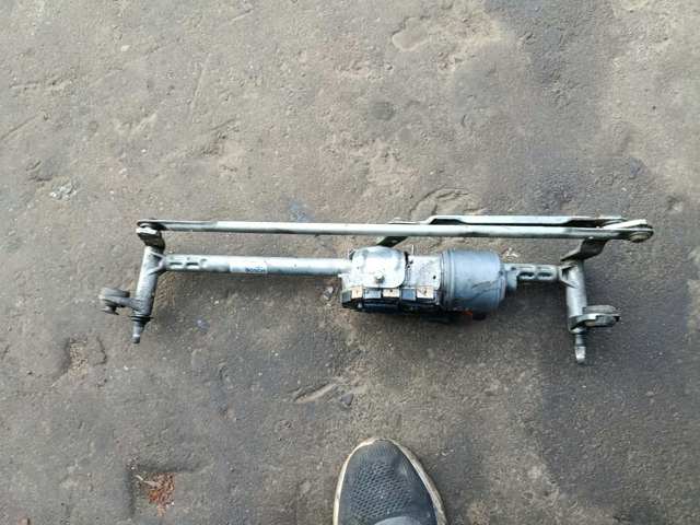 Двигун склоочисника лобового скла (трапеції) — фото 1