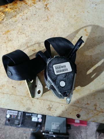 Ремінь безпеки — фото 3