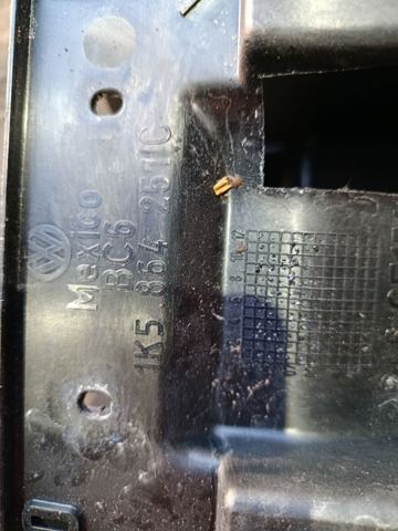 Кришка подлоктніка — фото 2