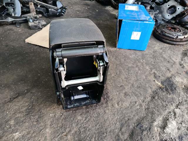 Кришка подлоктніка — фото 7