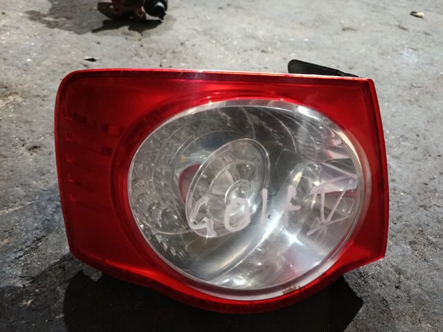 Ліхтар задній лівий, зовнішній — фото 1
