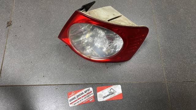 VAG 1K5945096G Фонарь задний правый внешний в наличии Днепр